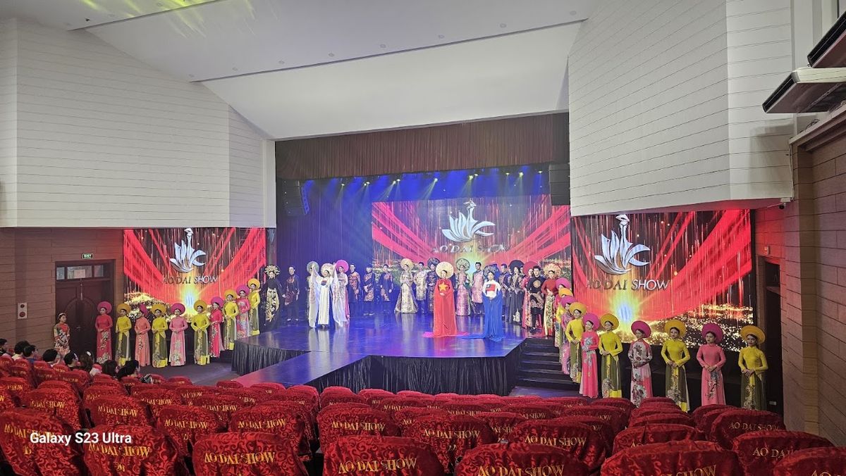 AO DAI SHOW DA NANG, Da Nang