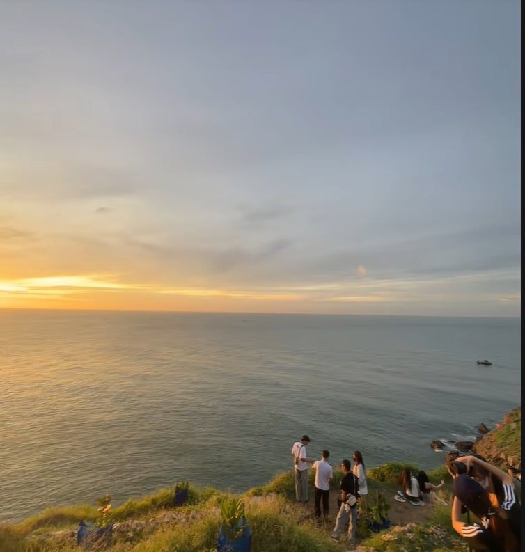 Da Nang Hidden Food Walking Tour photo 4