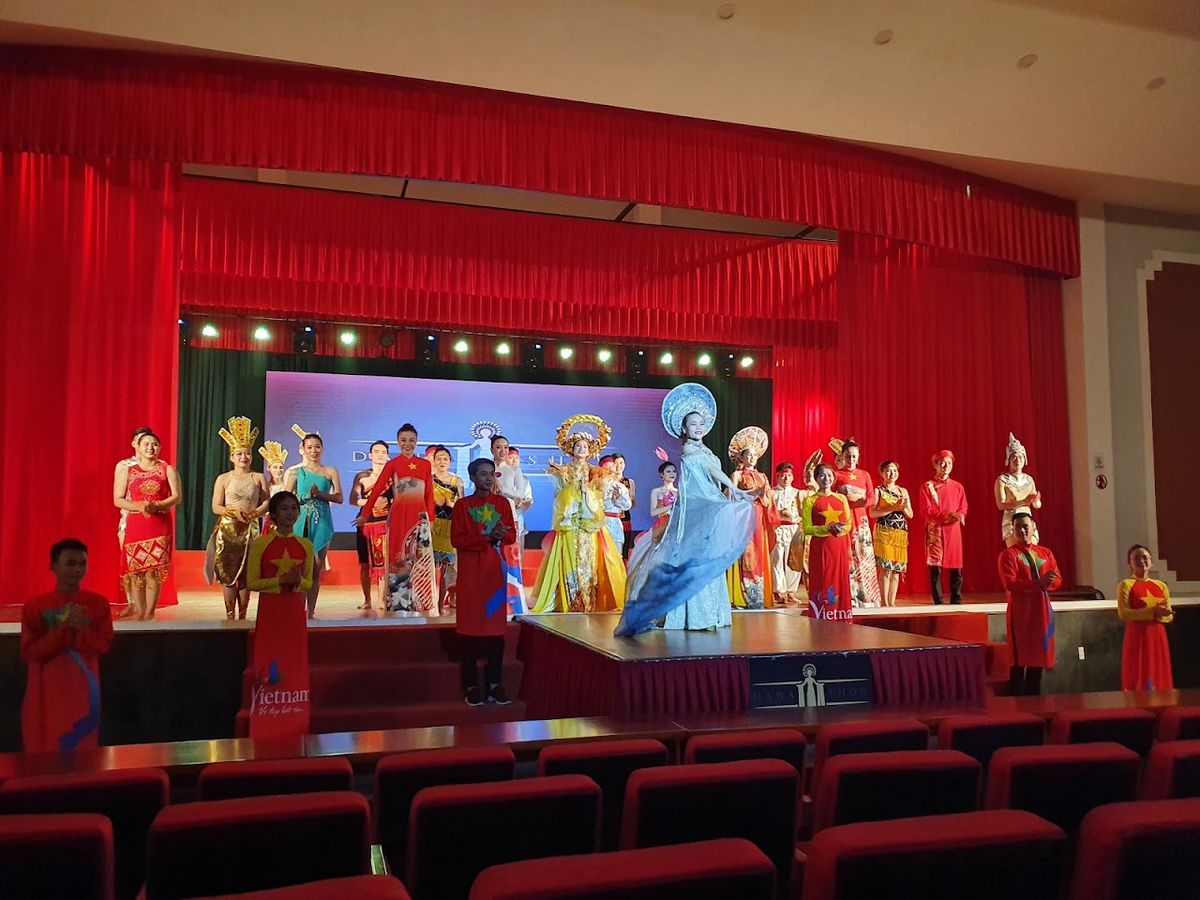 DANA SHOW, Da Nang
