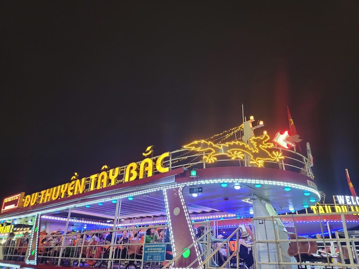 Du Thuyền Sông Hàn Đà Nẵng (2Da Tickets) photo 4
