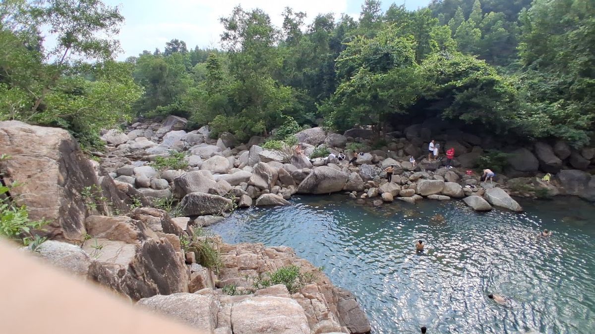 Suoi Mo Waterfall photo 4