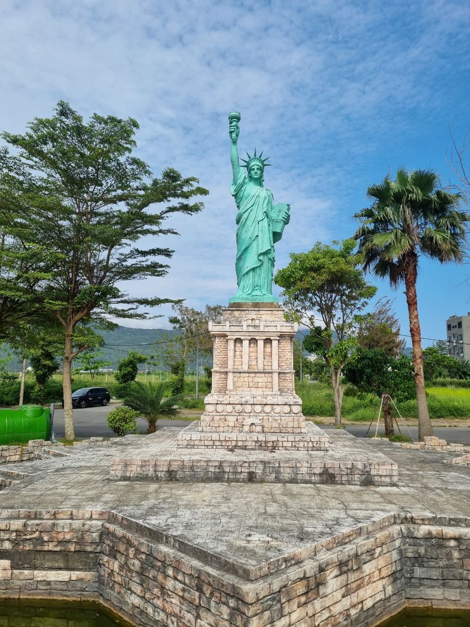 Wonder Park - Wyndham Danang Golden Bay Hotel photo 2