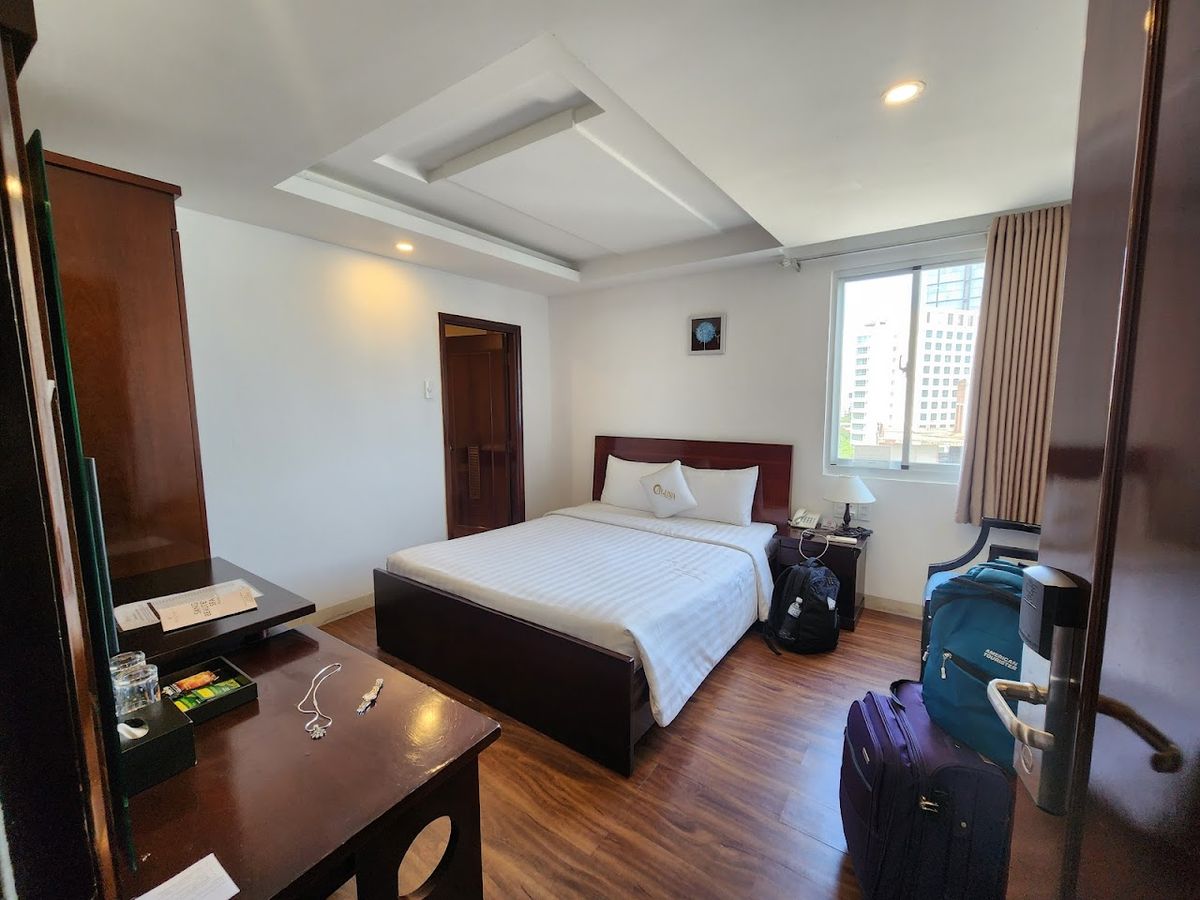 Aluna Ben Thanh Hotel pool and grounds in Hoi An Old Town