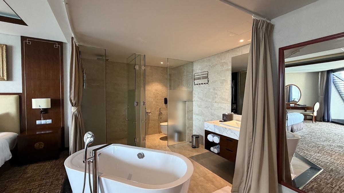 Boton Blue Hotel & Spa facilities in Hoi An Old Town