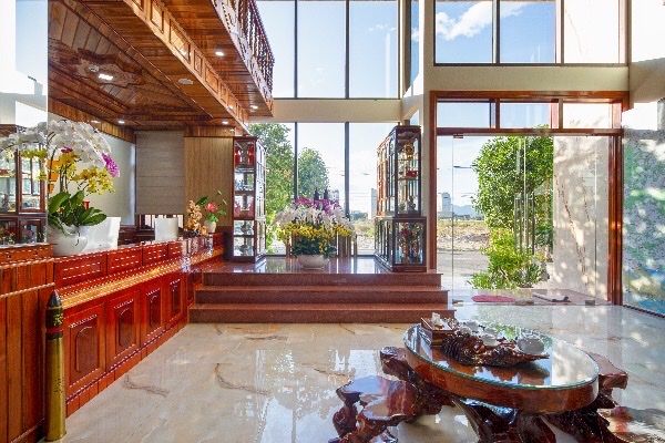 Khách Sạn Phạm Gia room interior in Non Nuoc