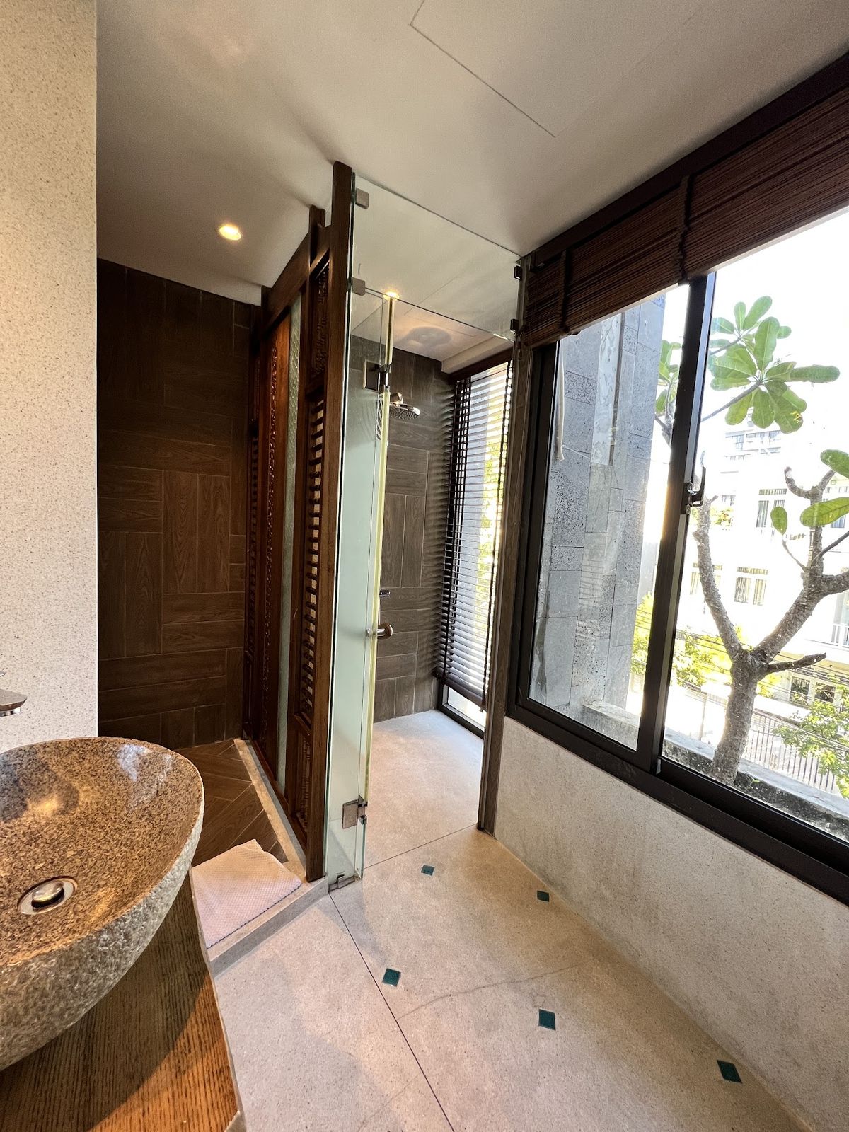 Minh Boutique facilities in My Khe Beach