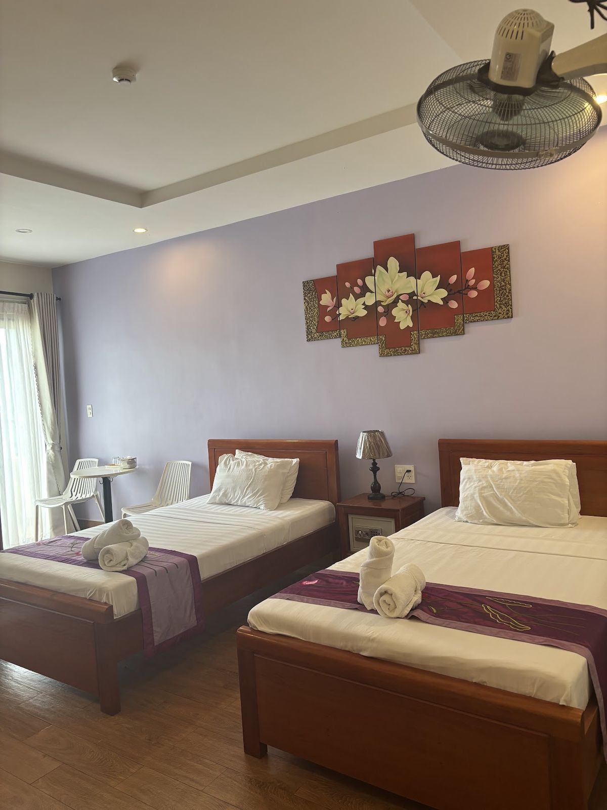 Tabii hotel pool and grounds in Hoi An Old Town
