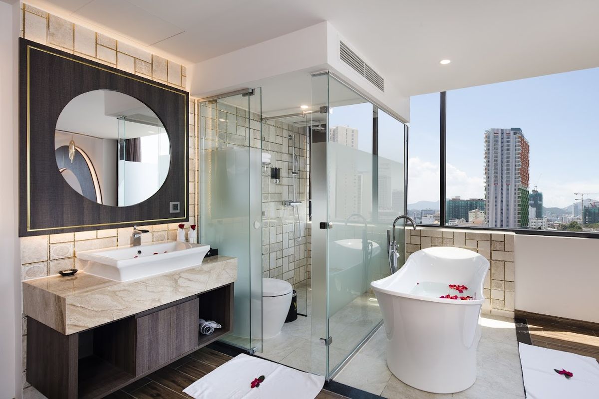 V Hotel Nha Trang facilities in Hoi An Old Town