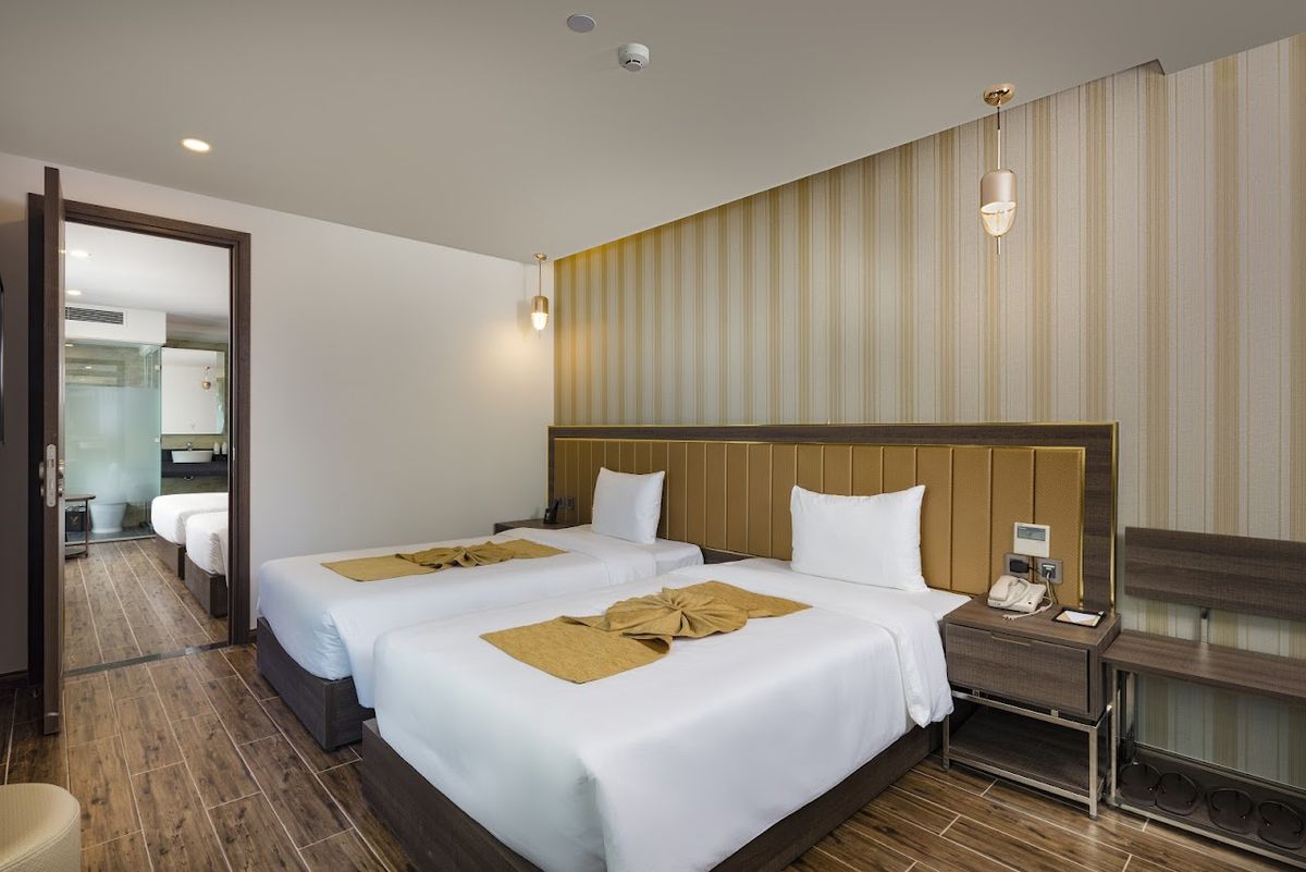 V Hotel Nha Trang pool and grounds in Hoi An Old Town